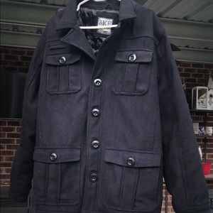 BKE size L athletic fit. light worn never cold LA